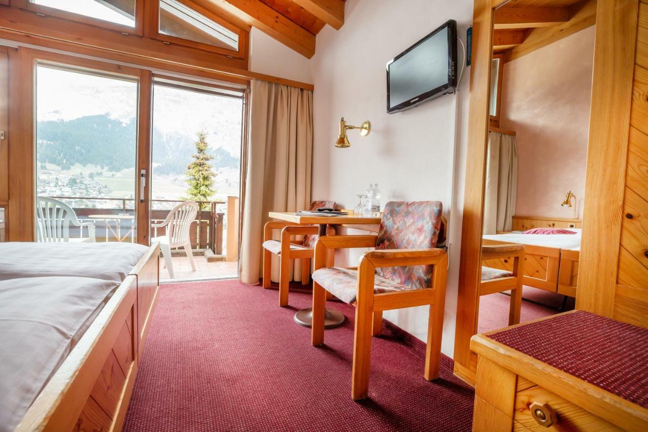 T3 Hotel Mira Val Flims Bagian luar foto