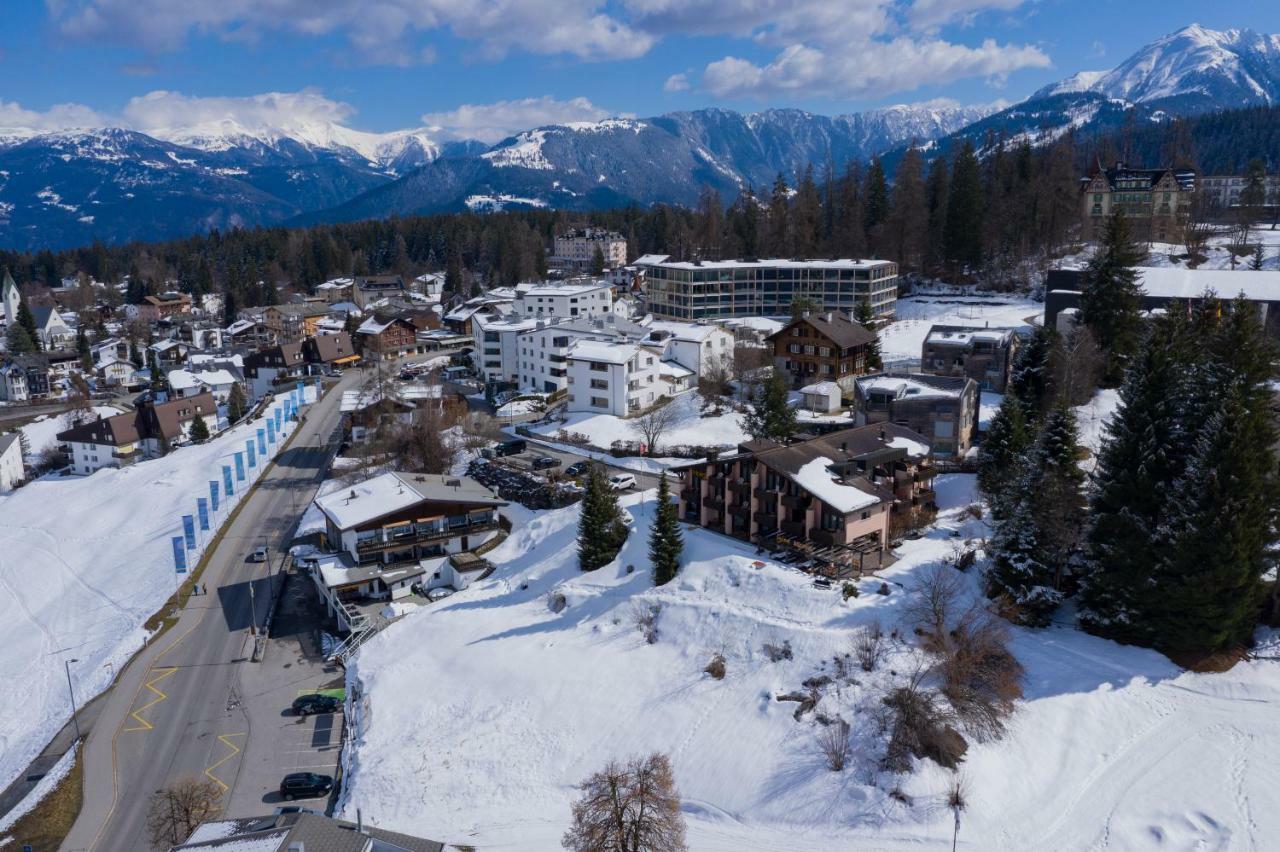 T3 Hotel Mira Val Flims Bagian luar foto